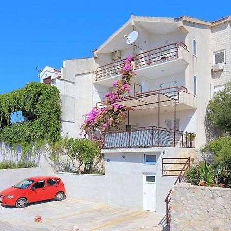 Apartments By The Sea Rastici, Ciovo - 11723 Trogir Buitenkant foto