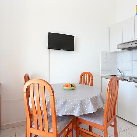 Apartments By The Sea Rastici, Ciovo - 11723 Trogir Kamer foto