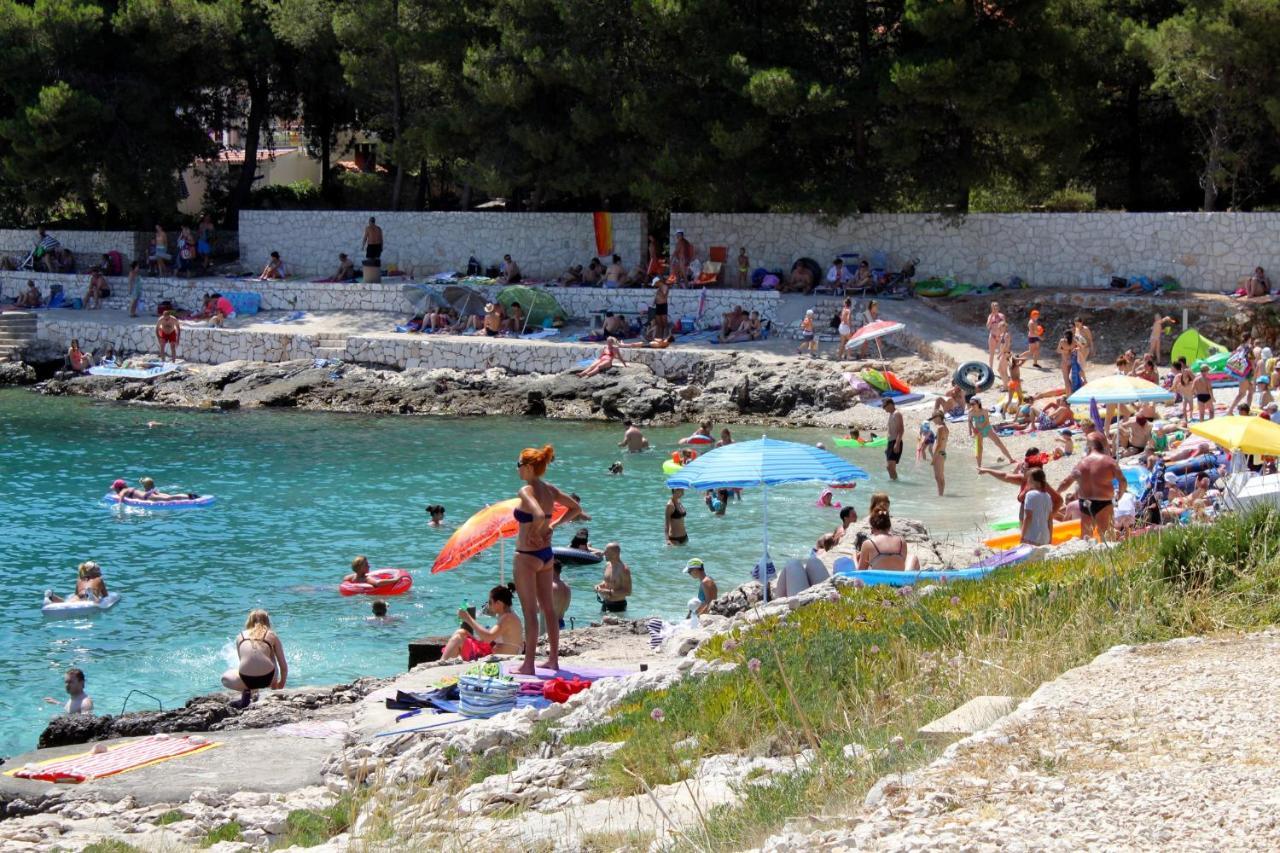 Apartments By The Sea Rastici, Ciovo - 11723 Trogir Buitenkant foto