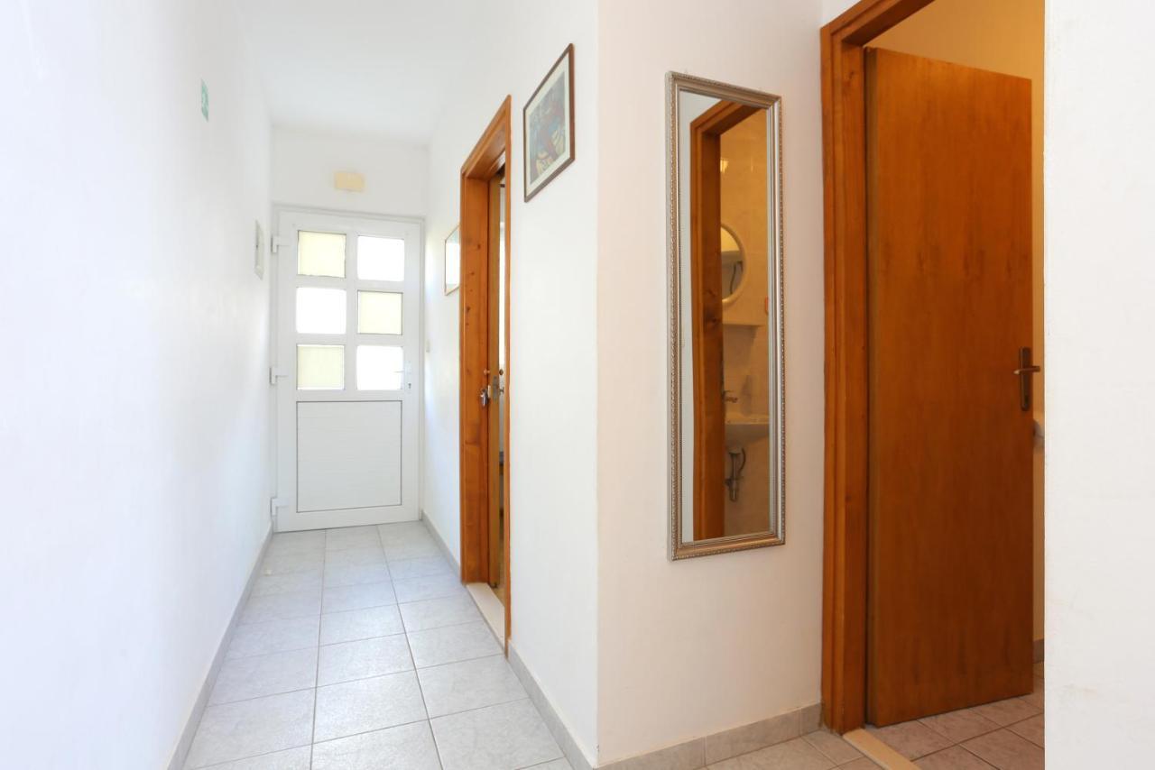 Apartments By The Sea Rastici, Ciovo - 11723 Trogir Buitenkant foto