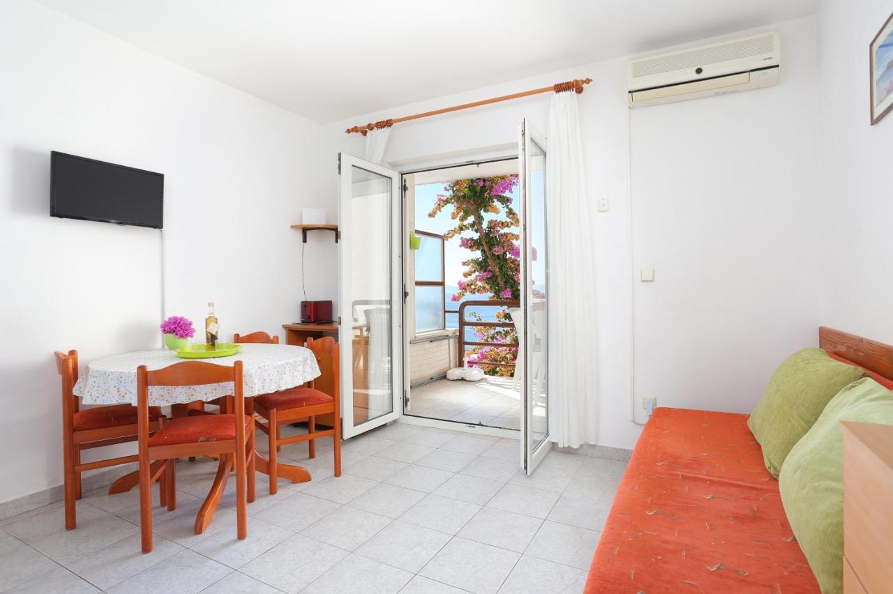 Apartments By The Sea Rastici, Ciovo - 11723 Trogir Buitenkant foto